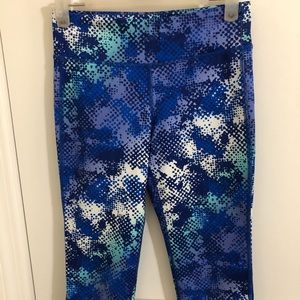 Old Navy Active Go Dry selection 3/4 blue tight